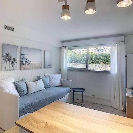 Golfe Juan Studio Dans Residence Avec Piscine Vallauris Eksteriør billede